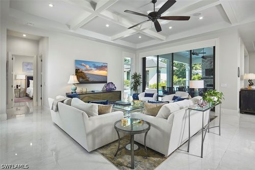 803 Shadow Lake Ln, NAPLES, FL, 34108-8519 | Card Image
