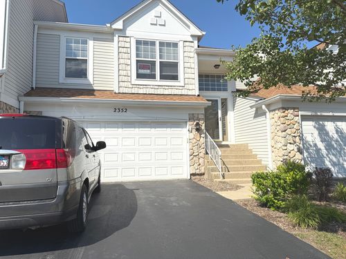 0-2352 Cove Ct, Elgin, IL, 60123-6586 | Card Image