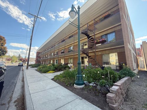 apt-307-203 N Mill St, Colfax, WA, 99111-1844 | Card Image