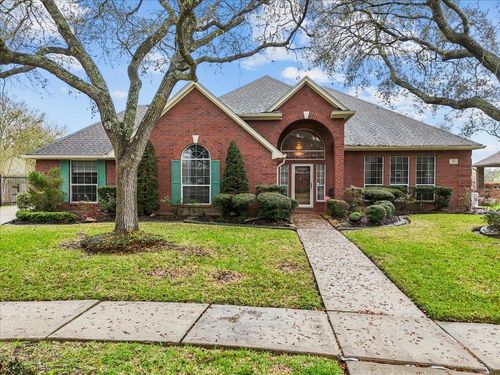 318 Green Oaks Dr, League City, TX, 77573-1772 | Card Image