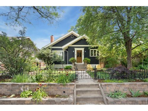 219 E Elizabeth St, Fort Collins, CO, 80524-3703 | Card Image