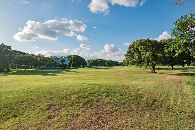 APT-207 - 9410 Tangerine Pl, Condo with 2 bedrooms, 2 bathrooms and null parking in Davie FL | Image 20