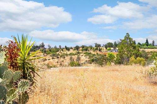 4723 Xanadu Way, Paradise, CA, 95969-6160 | Card Image