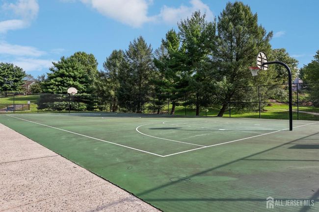 2202 - 2202 Privet Way, Townhouse with 2 bedrooms, 2 bathrooms and null parking in Basking Ridge NJ | Image 29