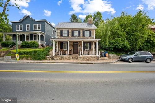 36952 Charles Town Pike, HILLSBORO, VA, 20132-2782 | Card Image