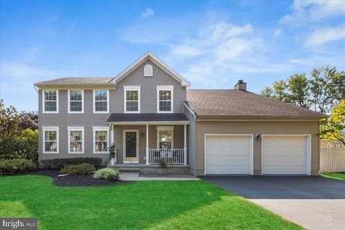 24 Karena Ln, Lawrence Township, NJ, 08648-2818 | Card Image