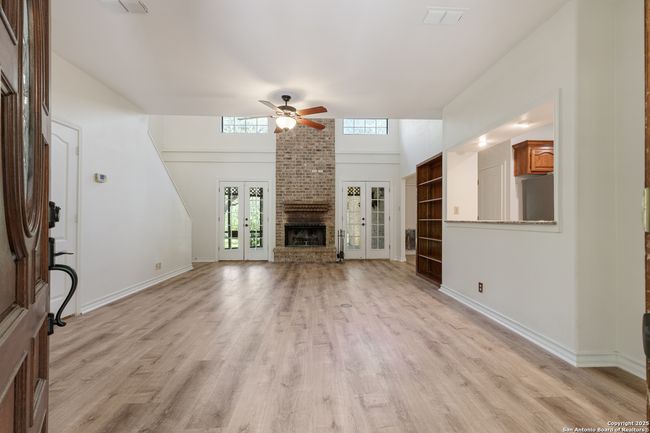 10623 Alta Loma, House other with 3 bedrooms, 3 bathrooms and null parking in Helotes TX | Image 16