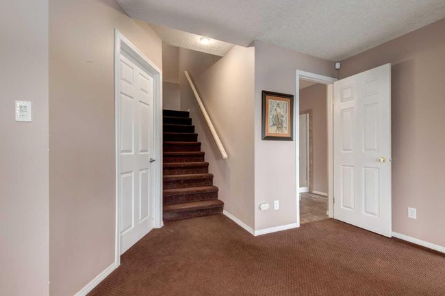 191 Sienna Park Drive Sw, House other with 4 bedrooms, 4 bathrooms and 4 parking in Calgary AB | Image 38