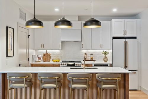 unit-204-1025 Massachusetts Ave, Arlington, MA, 02476-4554 | Card Image