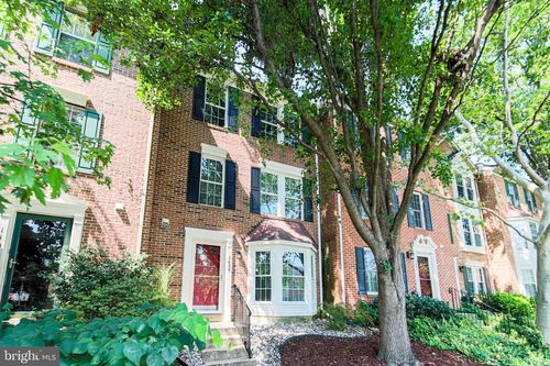 1405 Argall Pl, Alexandria, VA, 22314-1382 | Card Image