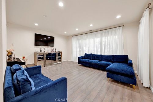 249 Zerr Ct, Glendale, CA, 91206 | Card Image