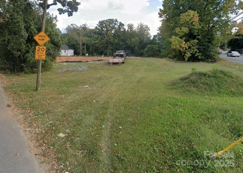 3541 Avalon Ave, Charlotte, NC, 28208-3008 | Card Image