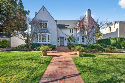 1020 46th St, Sacramento, CA, 95819-3723 | Card Image