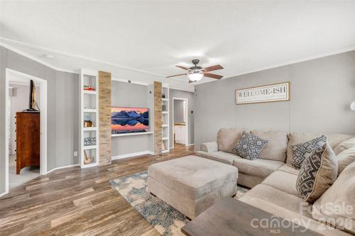 171 Brook Creek Dr, Troutman, NC, 28166-7710 | Card Image