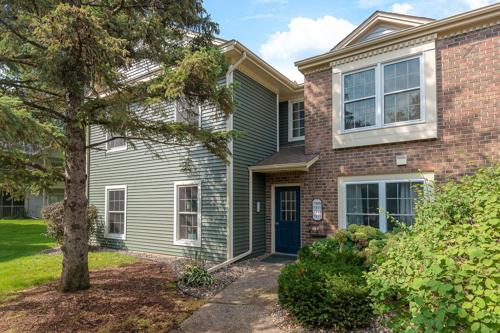 109th St, Minneapolis, MN 55438