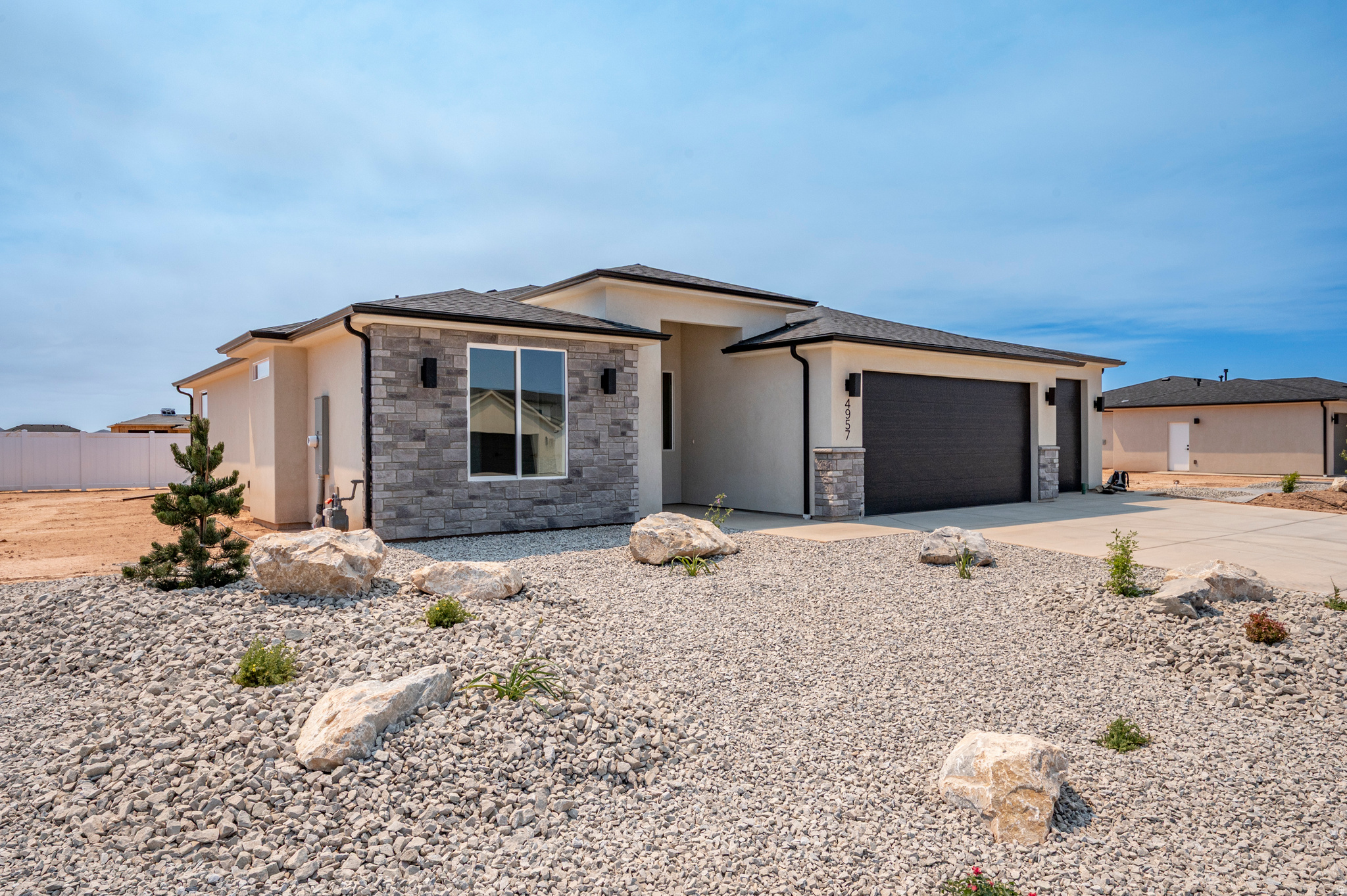 Residential in Enoch 5