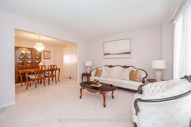 10 Iles St, House other with 5 bedrooms, 4 bathrooms and 2 parking in Ajax ON | Image 6