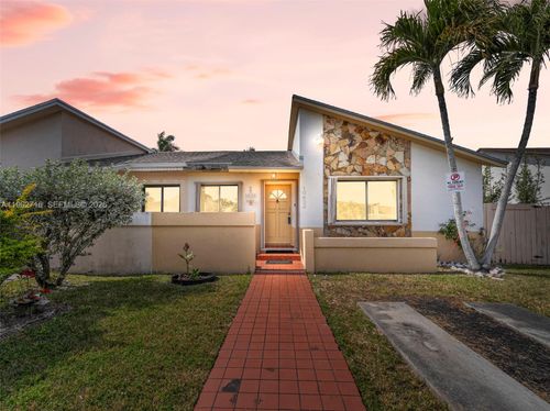 10832 Sw 146th Pl, Miami, FL, 33186-6611 | Card Image