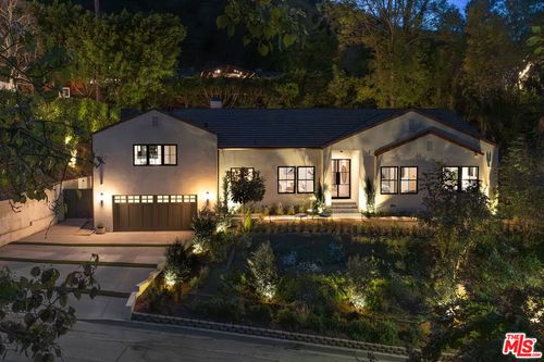 3236 Longridge Ter, Sherman Oaks, CA, 91423-4930 | Card Image