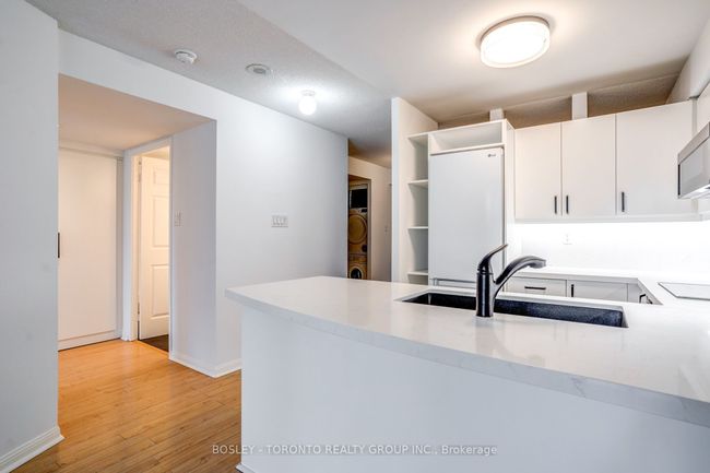 504 - 109 Front St E, Condo with 3 bedrooms, 1 bathrooms and 1 parking in Toronto ON | Image 15