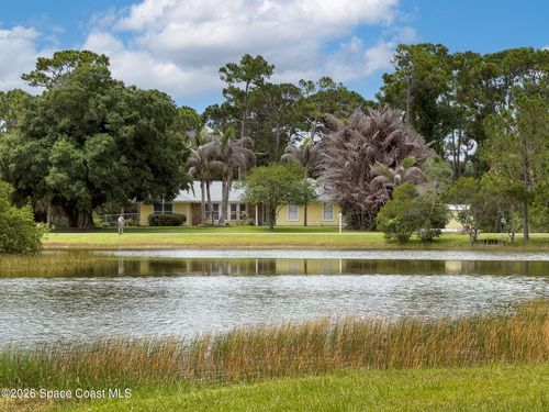 4500 Hunters Run Cir, Grant Valkaria, FL, 32949-2137 | Card Image