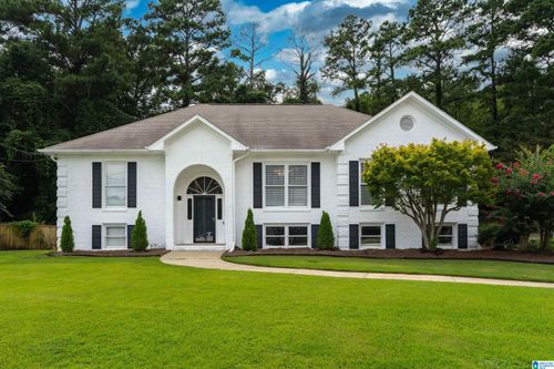 416 Still Oaks Cir, TRUSSVILLE, AL, 35173-2850 | Card Image