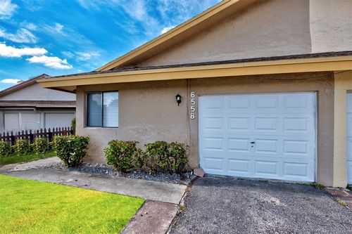 6558 Harbour Rd, North Lauderdale, FL, 33068-3838 | Card Image