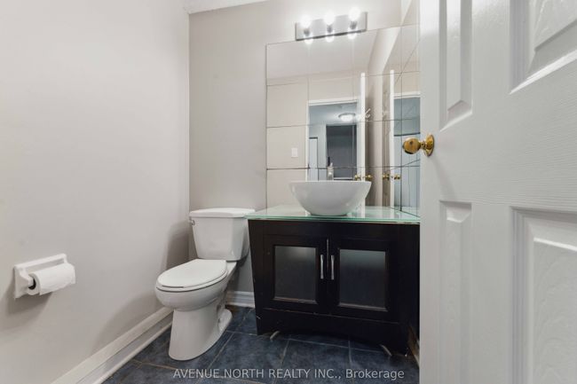 34J - 1958 Jasmine Cres, Condo with 4 bedrooms, 2 bathrooms and 1 parking in Gloucester ON | Image 9