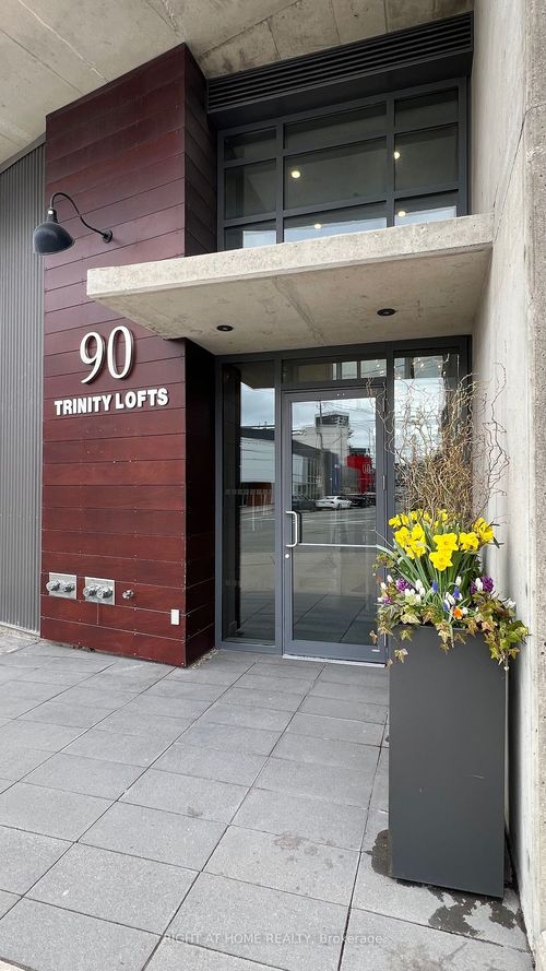 602-90 Trinity St, Toronto, ON, M5A0E4 | Card Image