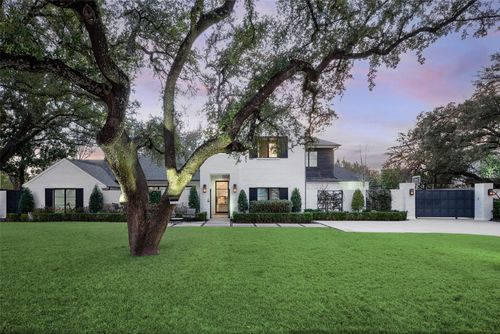 11219 Leachman Cir, Dallas, TX, 75229-4349 | Card Image