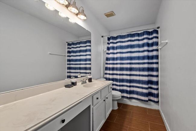 22711 Tree House Ln, House other with 3 bedrooms, 2 bathrooms and 2 parking in Spring TX | Image 18
