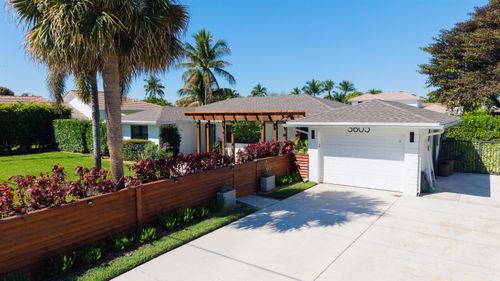 3605 S Lake Dr, Boynton Beach, FL, 33435-8539 | Card Image