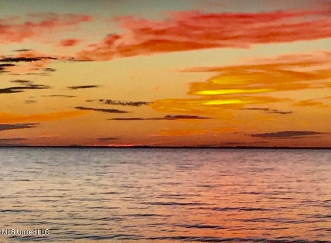 Red skies | Image 51