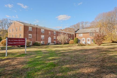 unit-b-111 Niles Hill Rd, New London, CT, 06320-3062 | Card Image