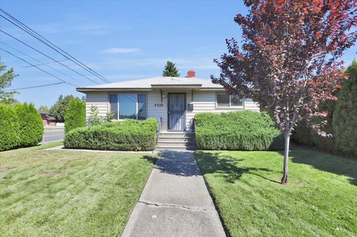 4328 W Everett Ave, Spokane, WA, 99205-6140 | Card Image