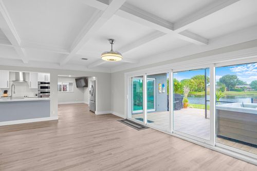 14624 Country Side Ln, Delray Beach, FL, 33484-3503 | Card Image