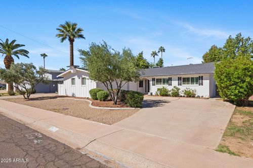 8414 E Sage Dr, Scottsdale, AZ, 85250-6740 | Card Image