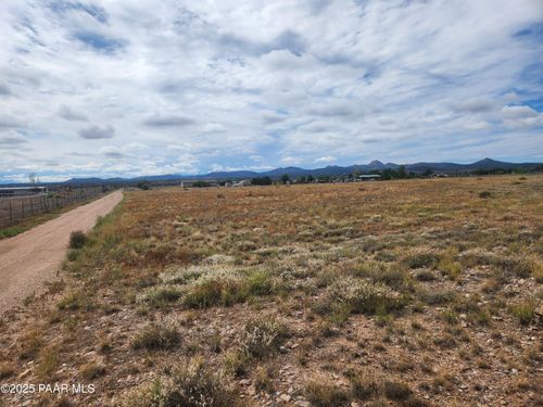 0 Sunhawk Rd, Paulden, AZ, 86334 | Card Image