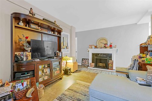 apt-1b-26 141st St, Flushing, NY, 11354-1633 | Card Image