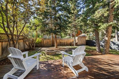 501 3 St, House detached with 5 bedrooms, 4 bathrooms and 5 parking in Canmore AB | Image 2