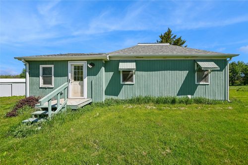 873 Paralta Rd, Springville, IA, 52336-9739 | Card Image