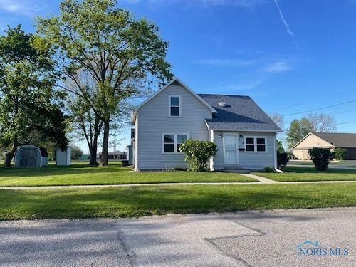 320 E Baldwin Ave, Paulding, OH, 45879-1105 | Card Image