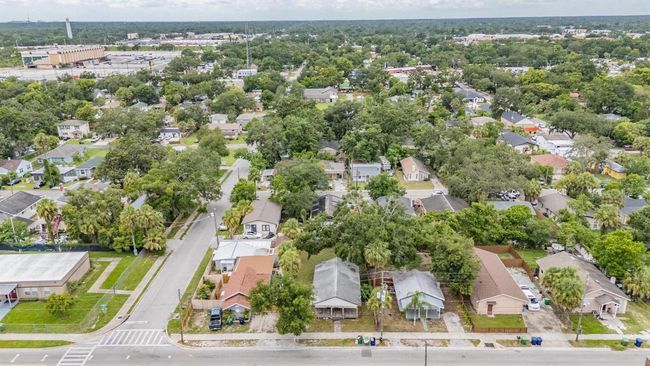 8504 N 12 Th St, House other with 3 bedrooms, 2 bathrooms and null parking in TAMPA FL | Image 10