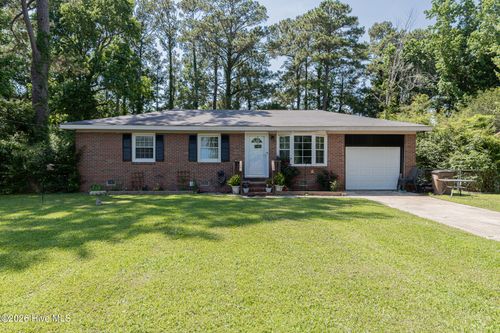 35 Victoria Rd, Jacksonville, NC, 28546-5427 | Card Image