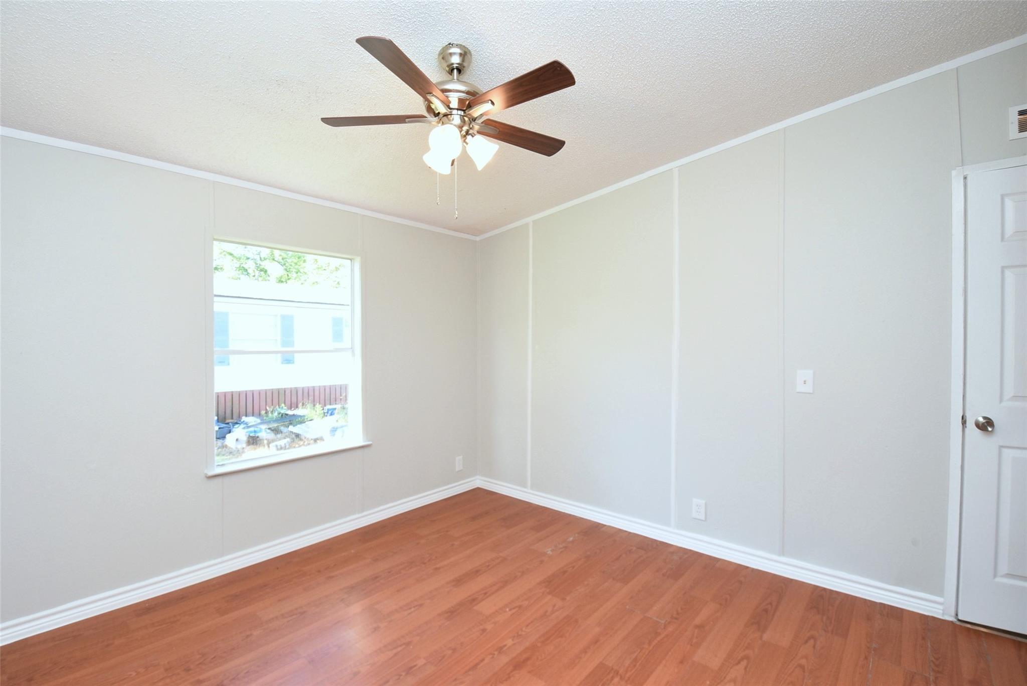Residential Lease in Conroe 5