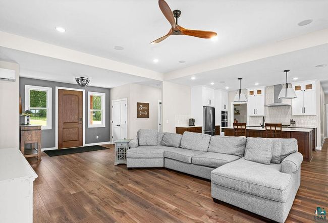 4335 Spring View Dr, House other with 4 bedrooms, 3 bathrooms and null parking in Moose Lake MN | Image 4