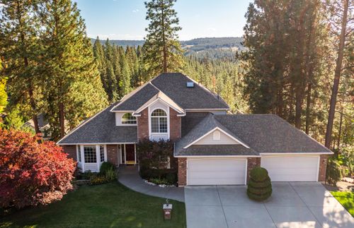 1306 E Blackwood Ln, Spokane, WA, 99223-6399 | Card Image