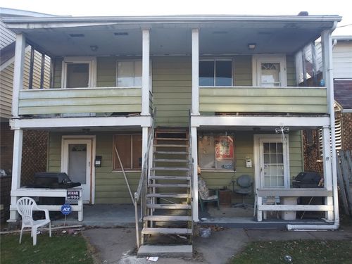 1521 Leishman Ave, New Kensington, PA, 15068 | Card Image