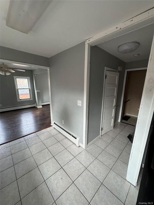 2-19 Columbus St, New Windsor, NY, 12553-6735 | Card Image