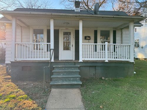 1487 Aspen St, Danville, VA, 24540-3139 | Card Image